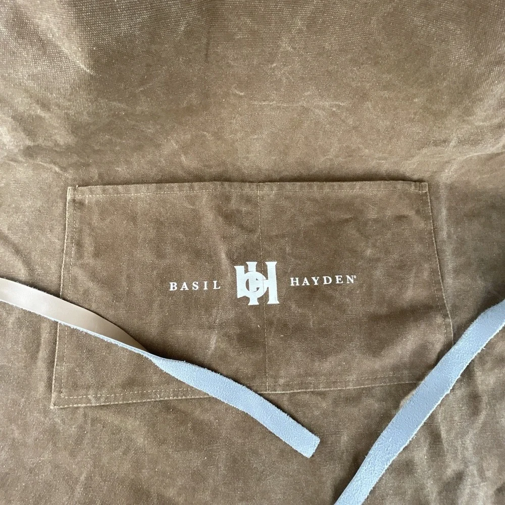 Basil Hayden Bourbon Canvas & Leather Apron BBQ Barmaster Drink Smart Rare New